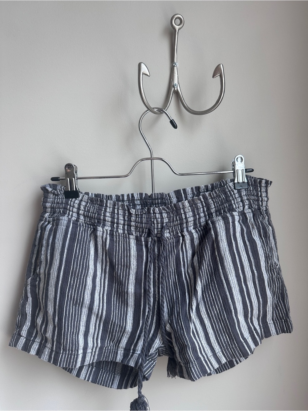 Salt Life Striped Elastic Waist Women’s Shorts - Gray and White